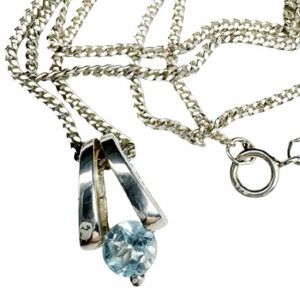 Hallmarked Sterling Silver Aquamarine Pendant & Chain